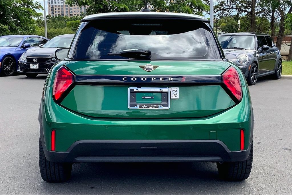 Used 2025 MINI Cooper S FWD image 4