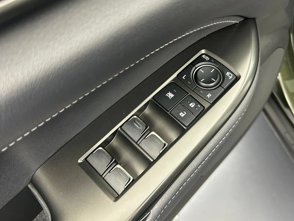 Used 2025 Lexus NX 250 FWD w/ Cold Area Package image 18