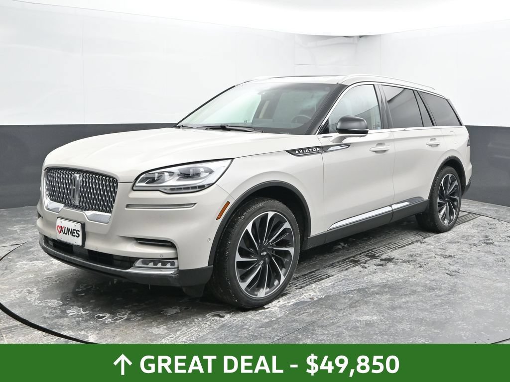 Used 2024 Lincoln Aviator Reserve w/ Equipment Group 201A AWD/4WD image 10
