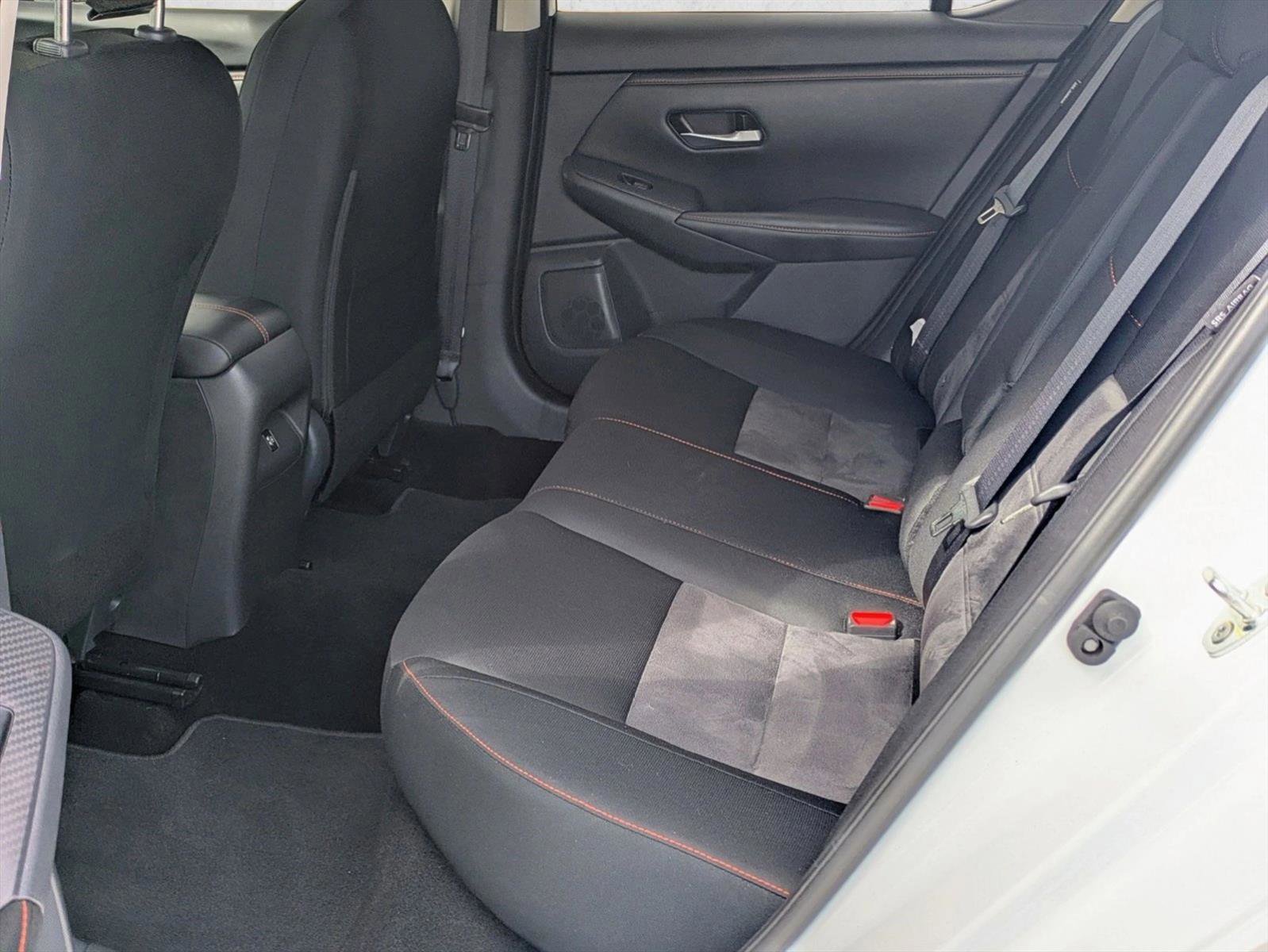 Used 2024 Nissan Sentra SR FWD image 16