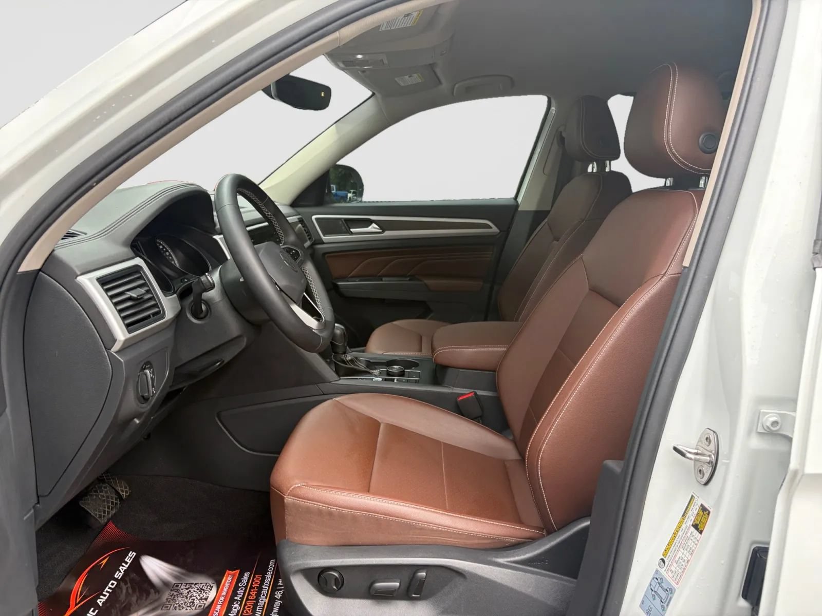 Used 2021 Volkswagen Atlas SE AWD/4WD image 12
