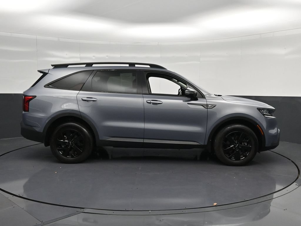 Used 2023 Kia Sorento S w/ Panoramic Sunroof Package AWD/4WD image 4
