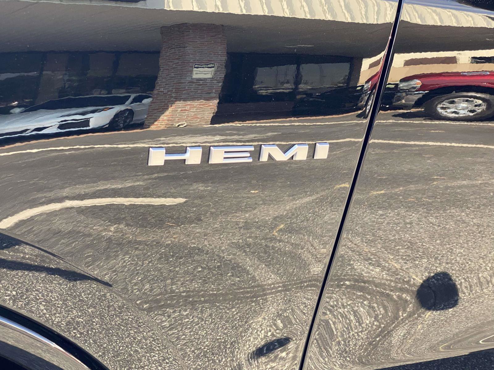 Certified 2024 Dodge Durango R/T image 23