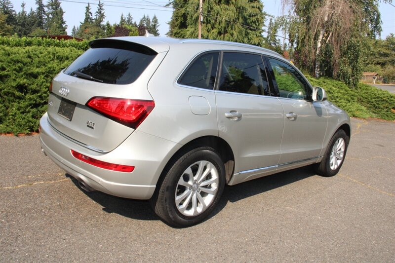 Used 2016 Audi Q5 2.0T Premium Plus w/ Technology Package AWD/4WD image 3