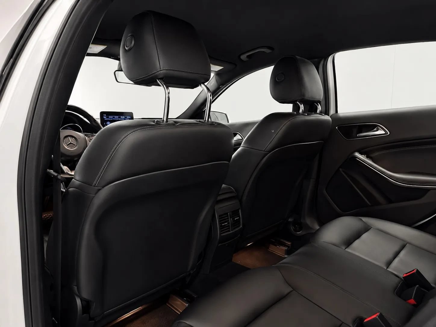 Used 2019 Mercedes-Benz GLA 250 image 12