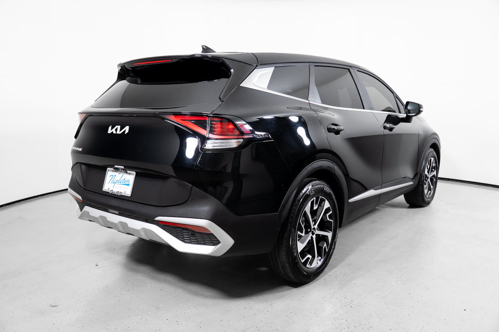Used 2024 Kia Sportage EX FWD image 8