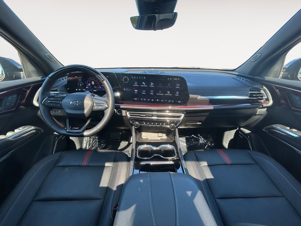 Used 2024 Chevrolet Traverse RS w/ LPO, Floor Liner Package image 13