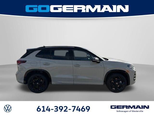 New 2026 Volkswagen Tiguan SE R-Line image 5