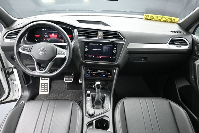 Used 2023 Volkswagen Tiguan SE R-Line AWD/4WD image 47
