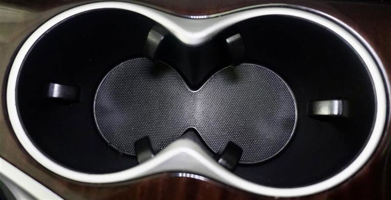 Used 2018 INFINITI Q50 Luxe w/ Essential Package (2.0T Luxe) image 26