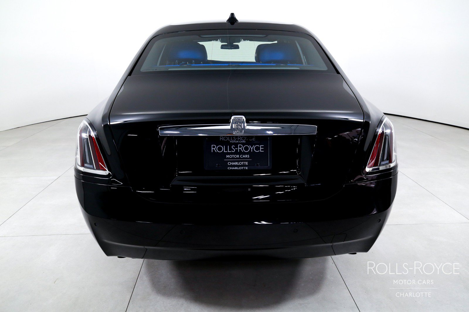 New 2027 Rolls-Royce Ghost AWD/4WD image 9