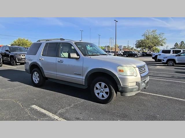 Used 2007 Ford Explorer XLT image 16