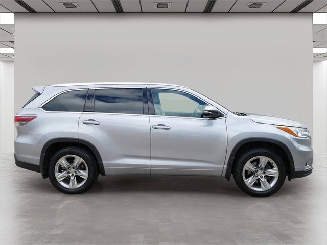 Used 2015 Toyota Highlander Limited image 6