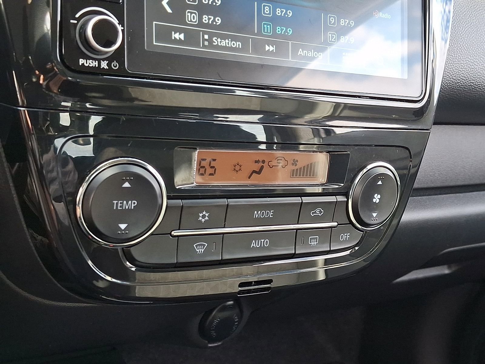 Used 2024 Mitsubishi Mirage ES image 18