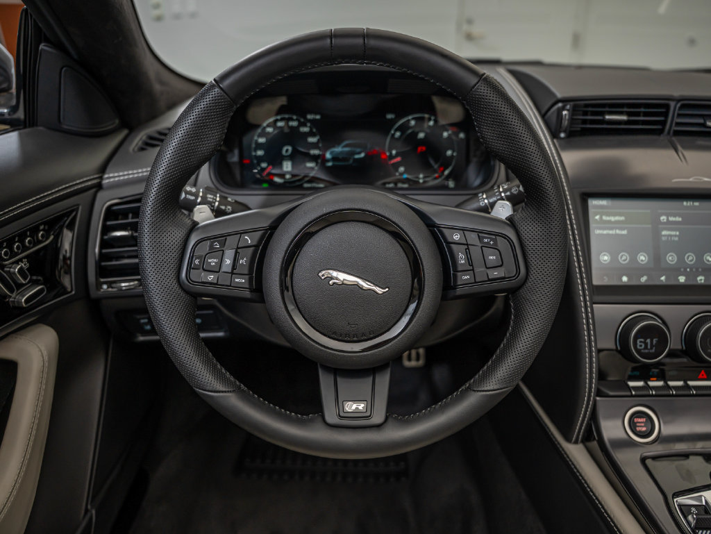 Used 2024 Jaguar F-TYPE R AWD/4WD image 32