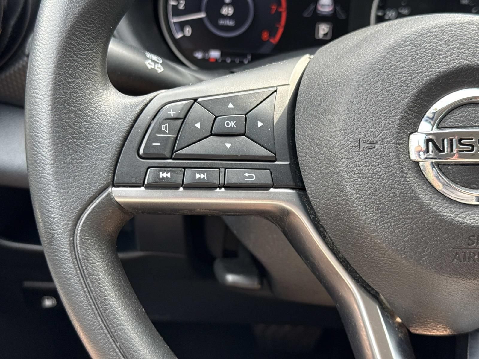 Used 2019 Nissan Kicks SV FWD image 15