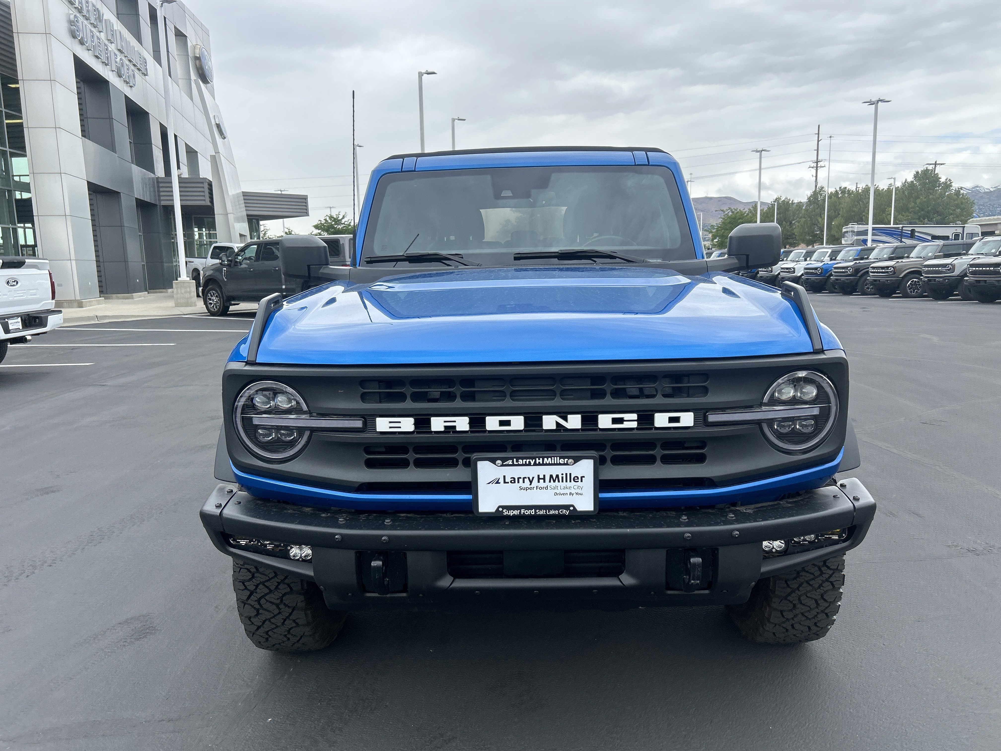 Used 2021 Ford Bronco Black Diamond AWD/4WD image 10