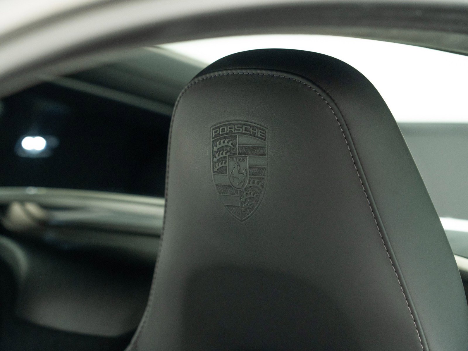 Certified 2025 Porsche 718 Cayman GTS RWD image 19
