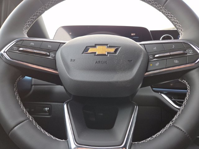 New 2026 Chevrolet Equinox EV LT w/ LPO, Blackout Package FWD image 33