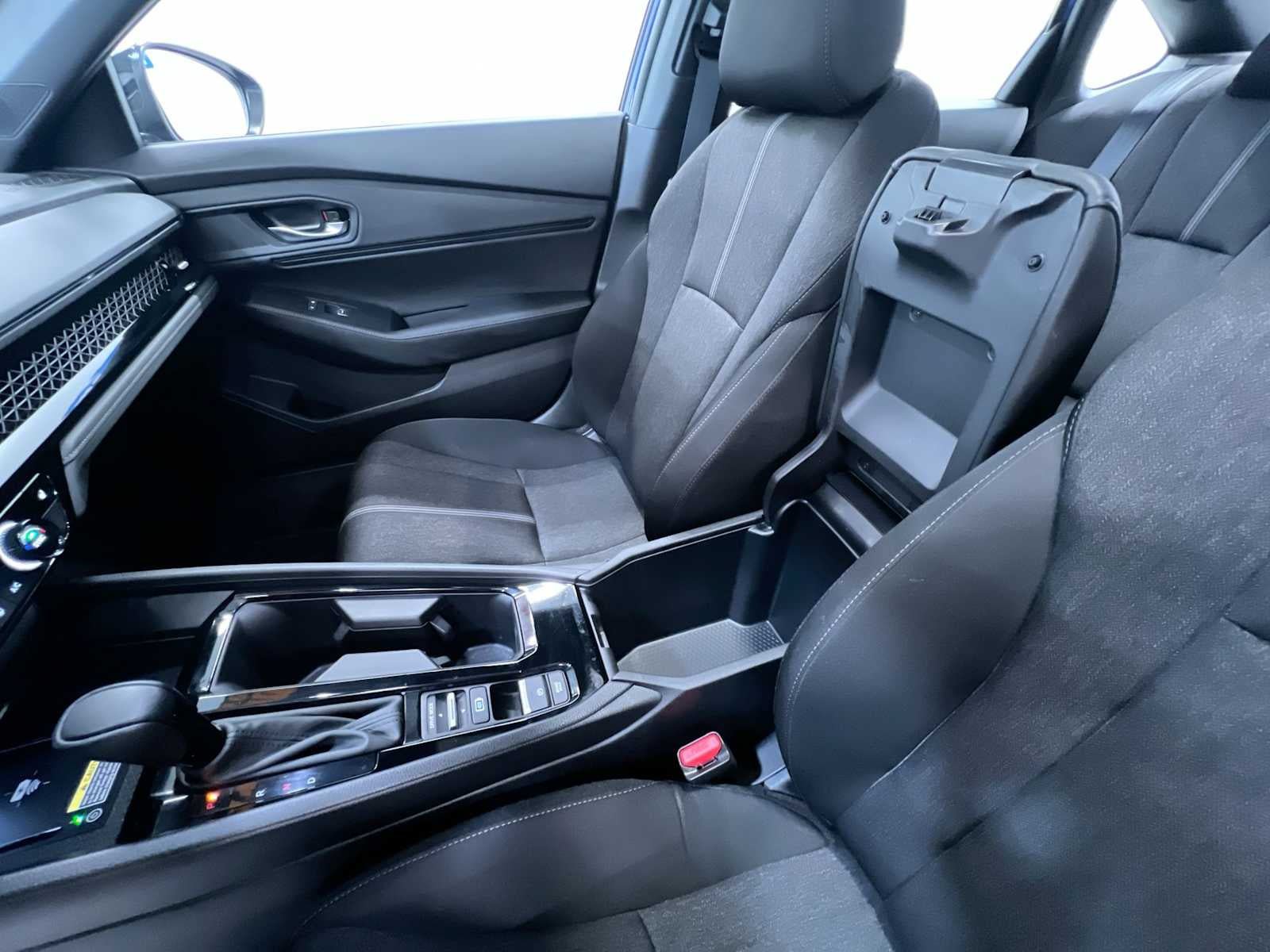 Used 2025 Honda Accord Sport image 29