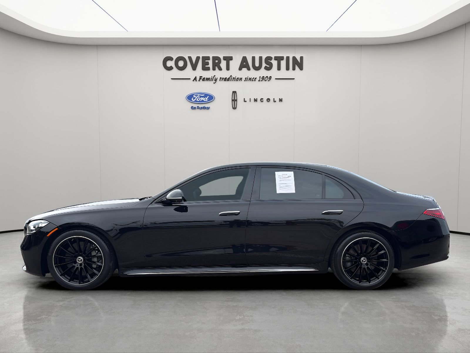 Used 2023 Mercedes-Benz S 500 4MATIC w/ AMG Line image 31