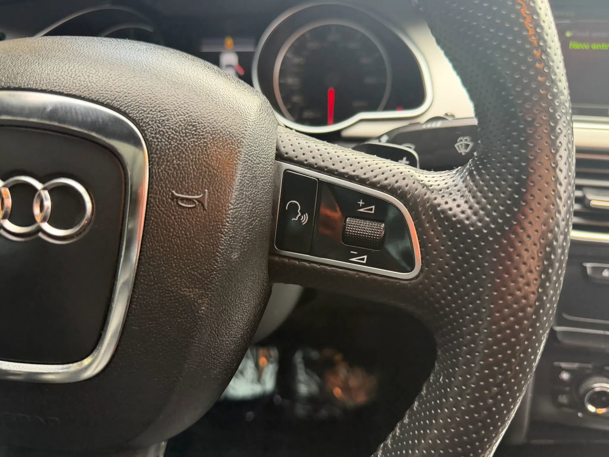 Used 2011 Audi A5 2.0T Premium Plus image 19