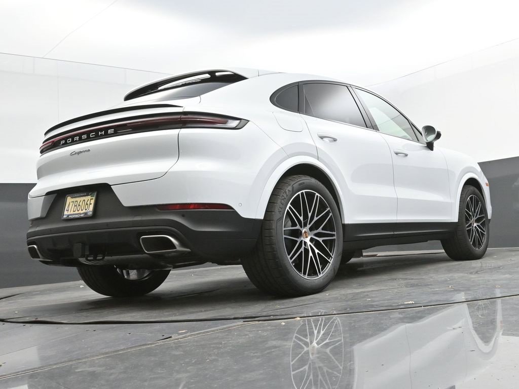 New 2025 Porsche Cayenne Coupe image 35