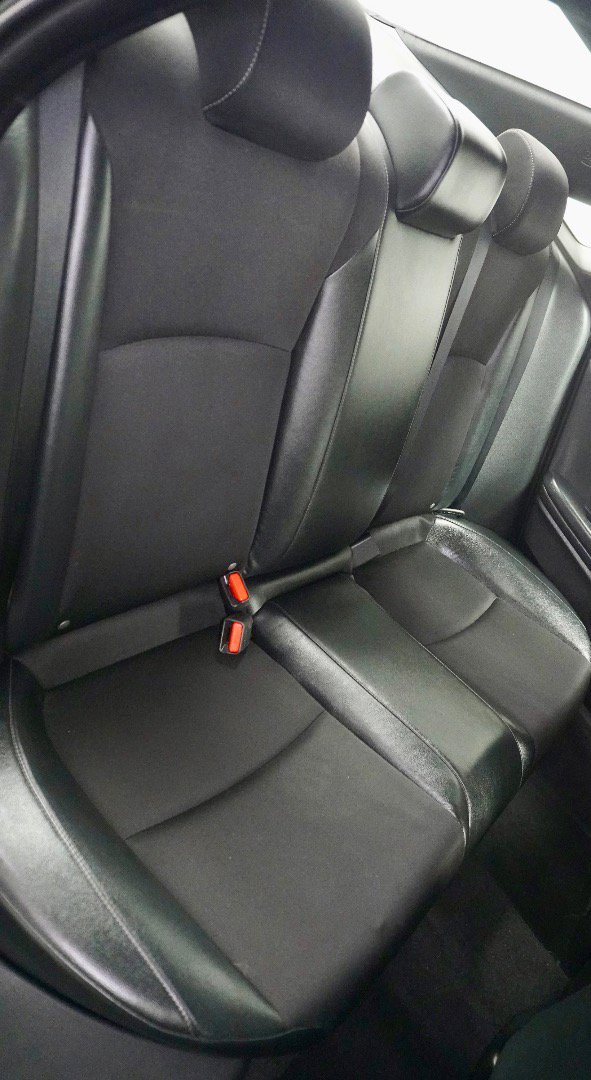 Used 2019 Honda Civic Sport image 8