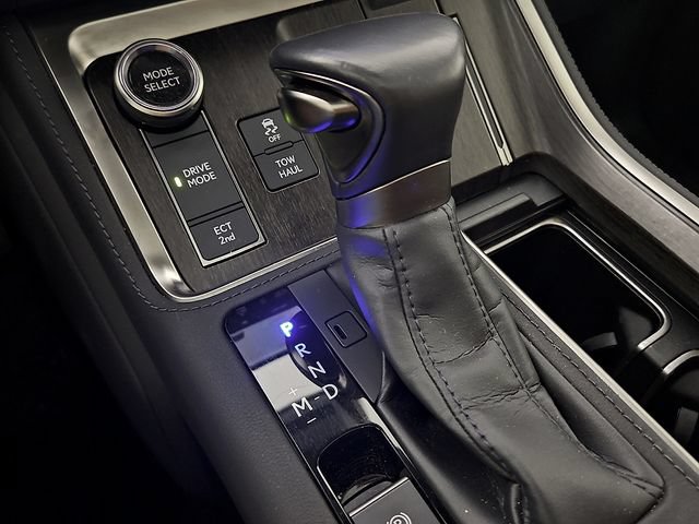 New 2025 Lexus GX 550 AWD/4WD image 16