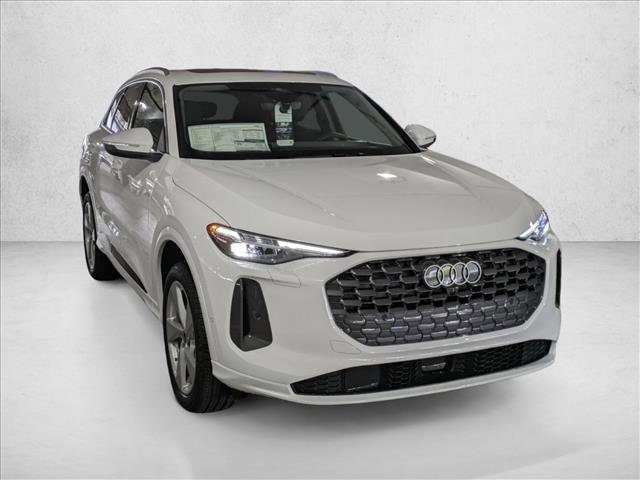 New 2025 Audi Q5 Premium Plus image 6