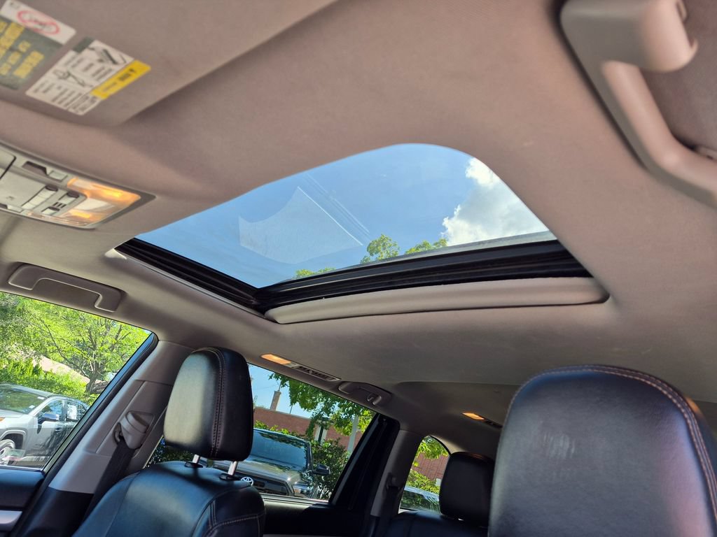 Used 2016 Toyota Highlander XLE AWD/4WD image 11