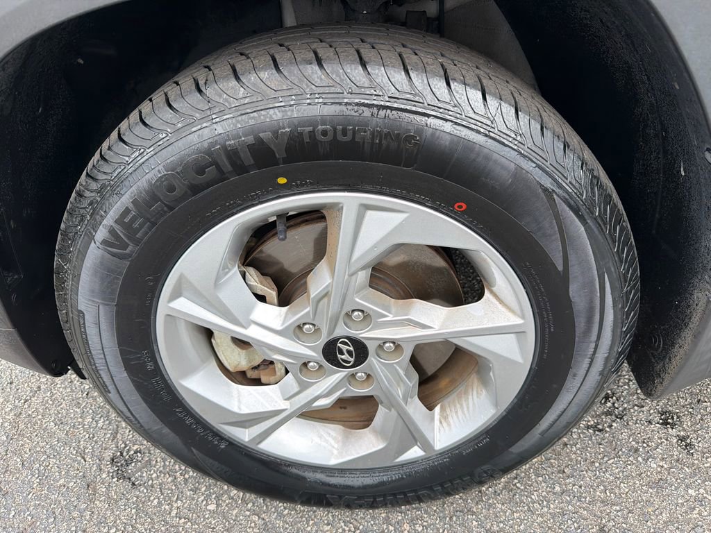 Used 2023 Hyundai Tucson SE FWD image 11