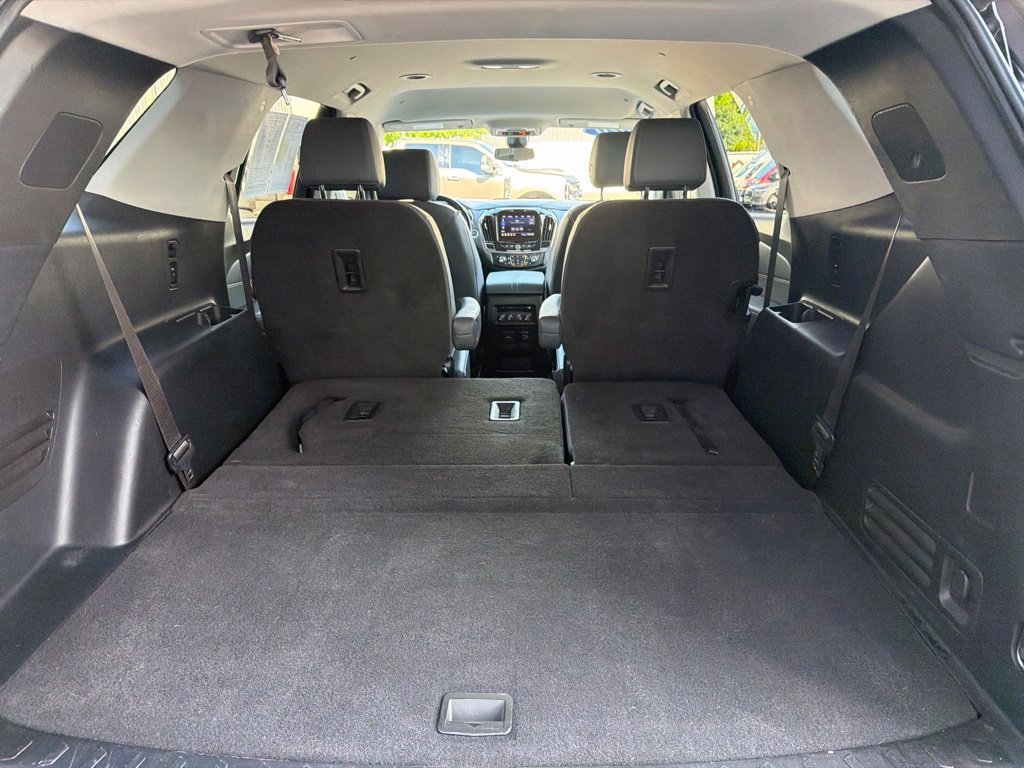 Used 2020 Chevrolet Traverse Premier AWD/4WD image 34