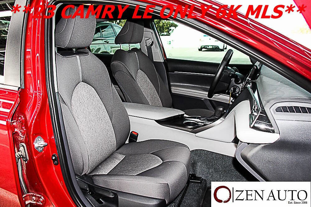 Used 2023 Toyota Camry LE image 29