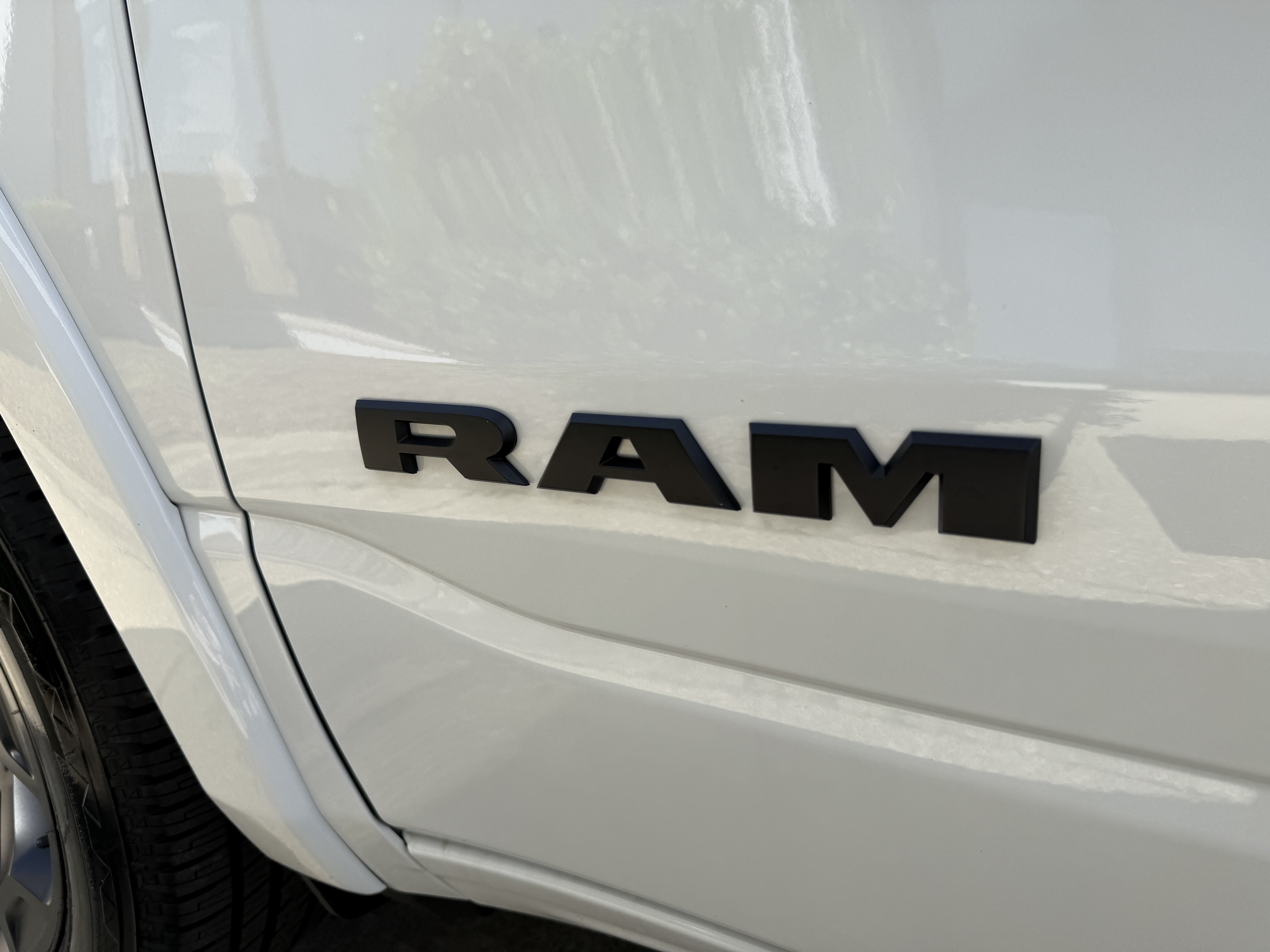 New 2026 RAM 1500 Big Horn AWD/4WD image 14