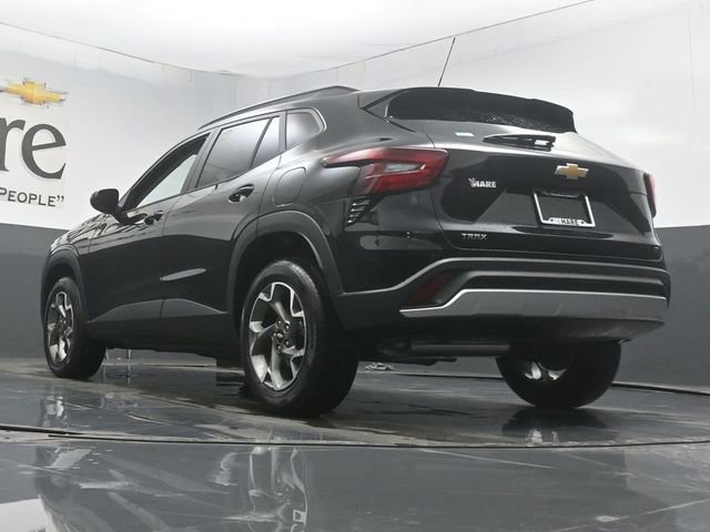 New 2026 Chevrolet Trax LT image 5