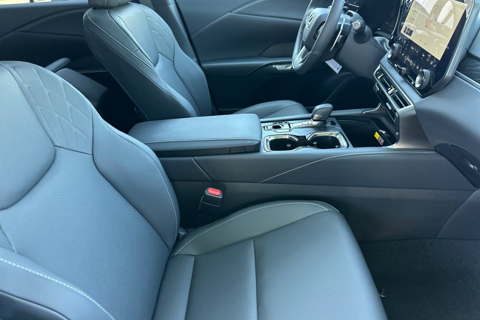 New 2026 Lexus RX 350 AWD/4WD image 24