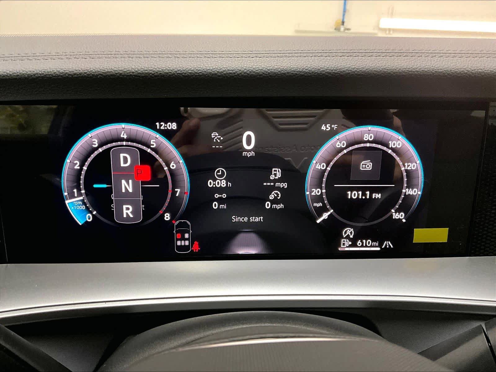 New 2026 Volkswagen Tiguan SE R-Line AWD/4WD image 19