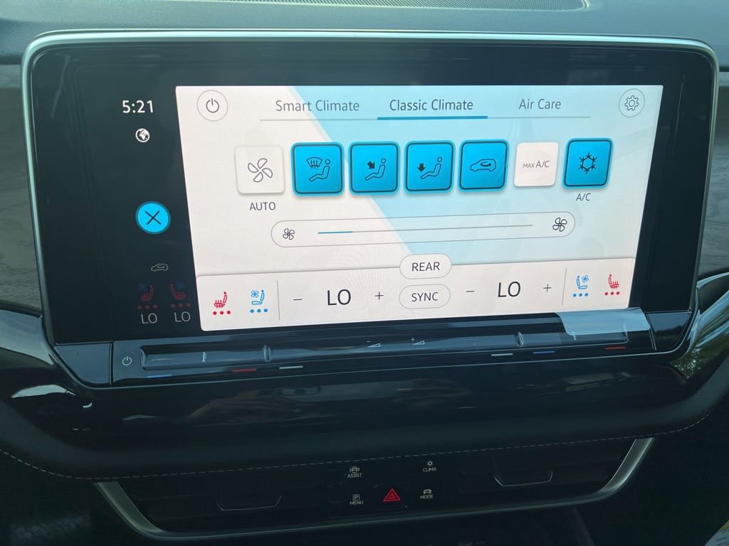 New 2026 Volkswagen Atlas SE image 27