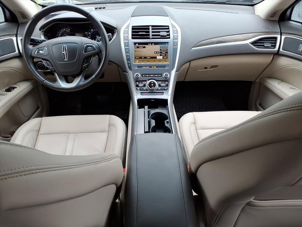 Used 2019 Lincoln MKZ Reserve image 10