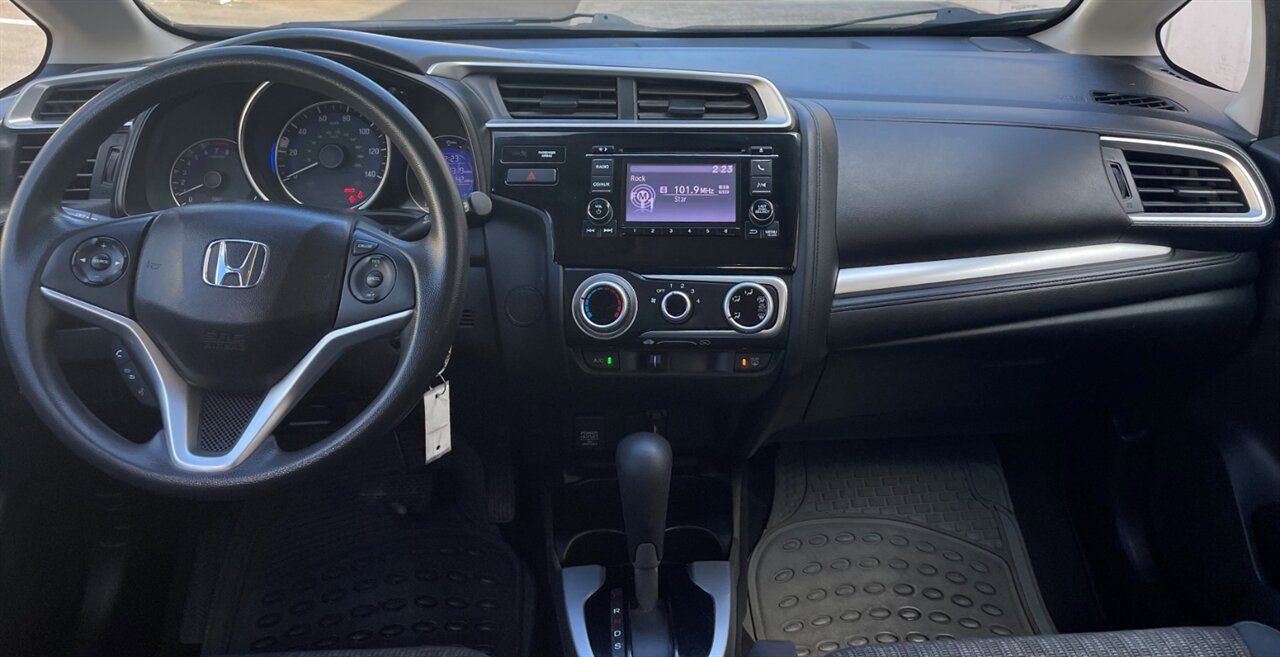Used 2016 Honda Fit LX image 11