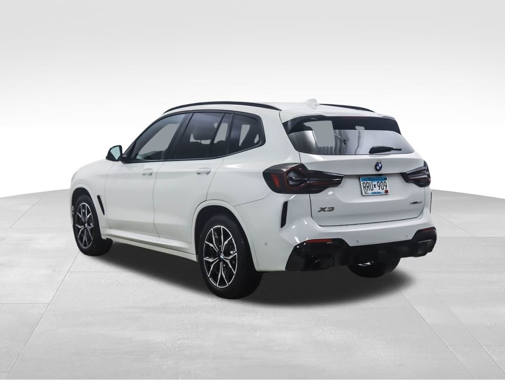 Certified 2023 BMW X3 xDrive30i w/ M Sport Package image 3
