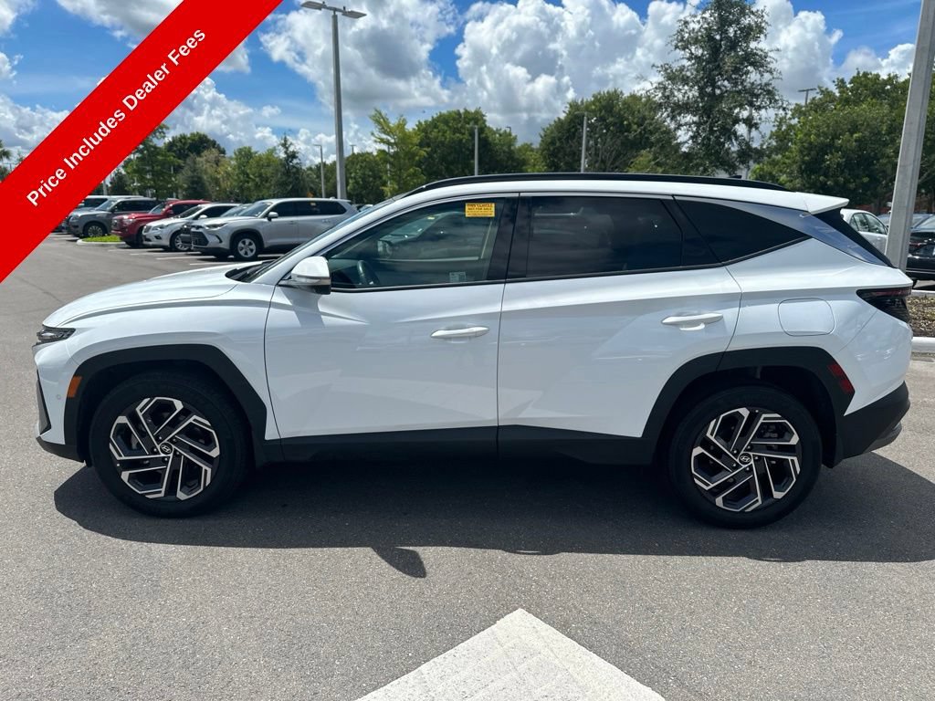 Used 2025 Hyundai Tucson Limited AWD/4WD image 2