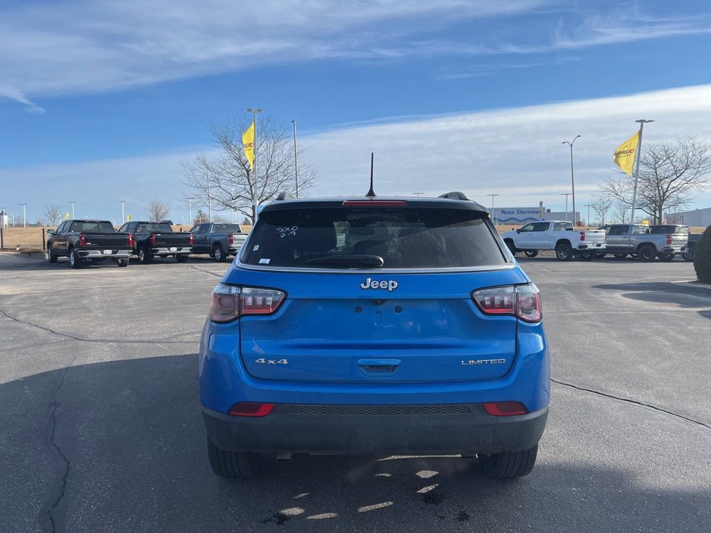 Used 2025 Jeep Compass Limited image 4