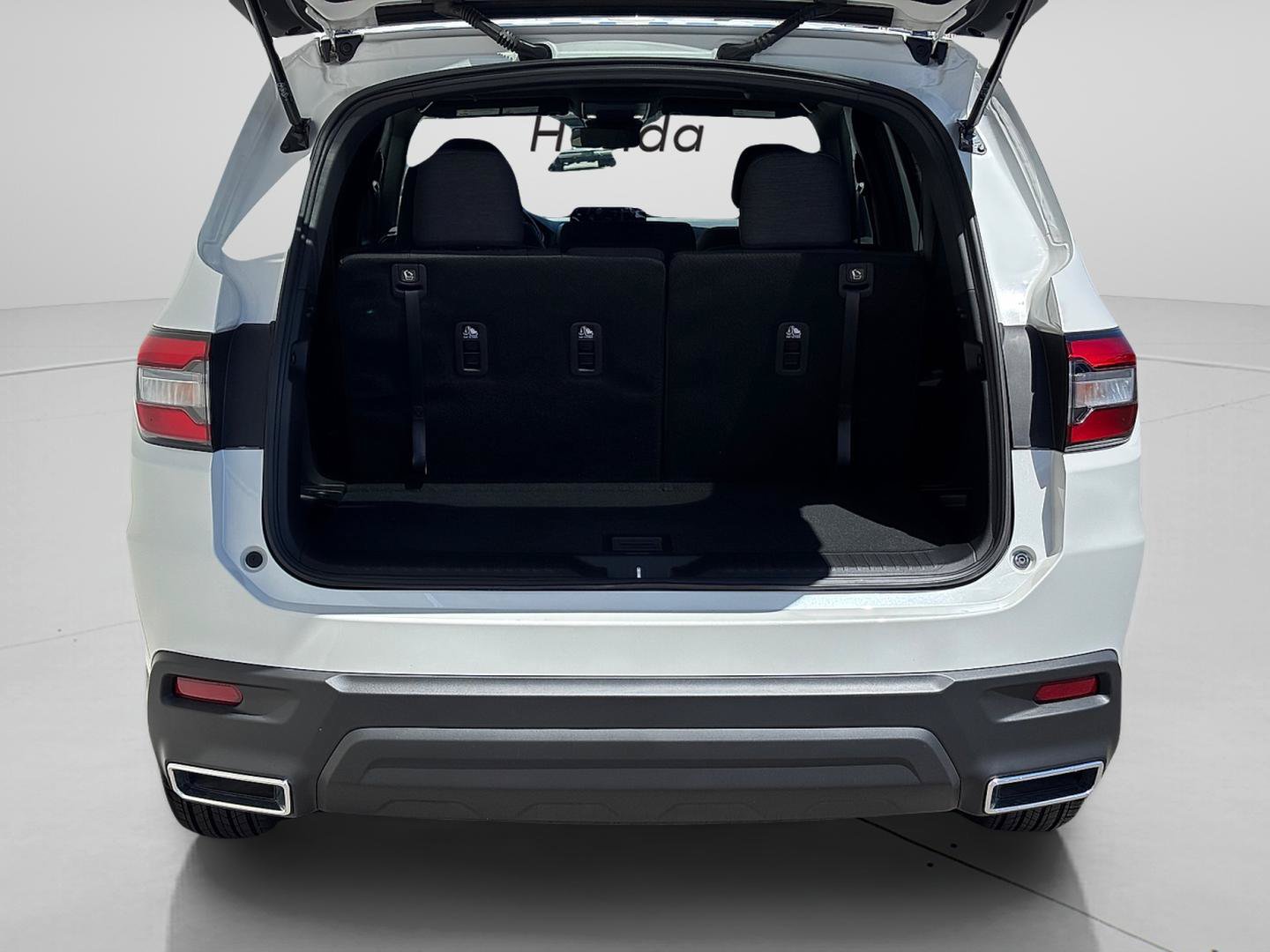 Certified 2025 Honda Pilot Sport image 6