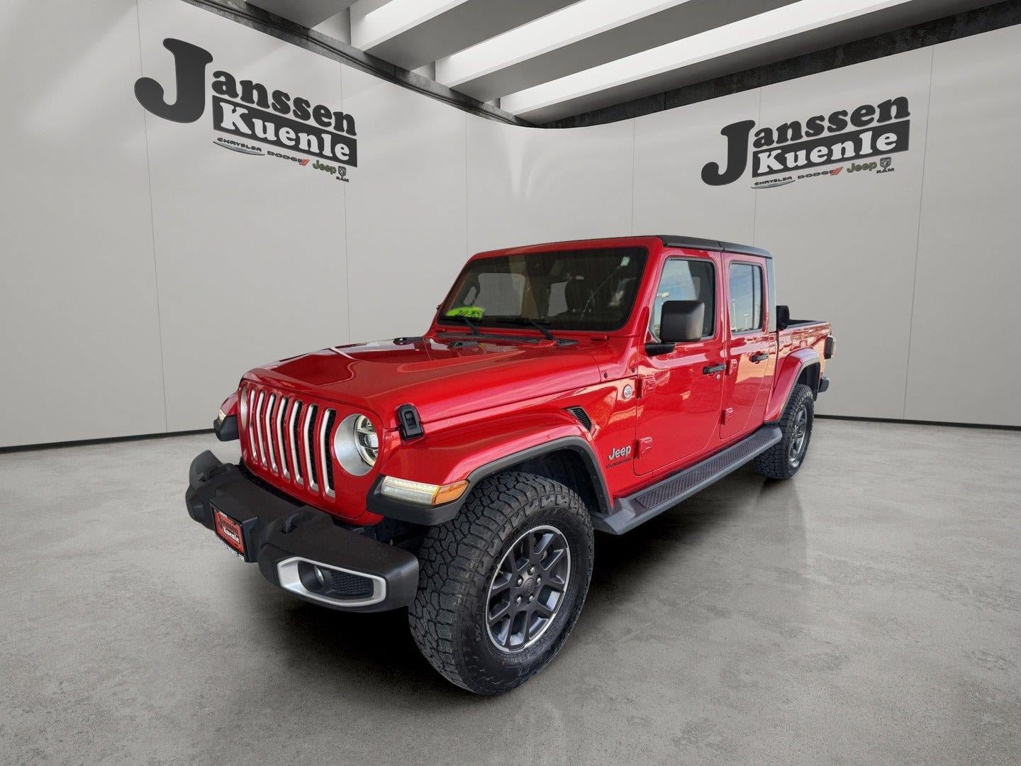 Used 2020 Jeep Gladiator Overland AWD/4WD image 5