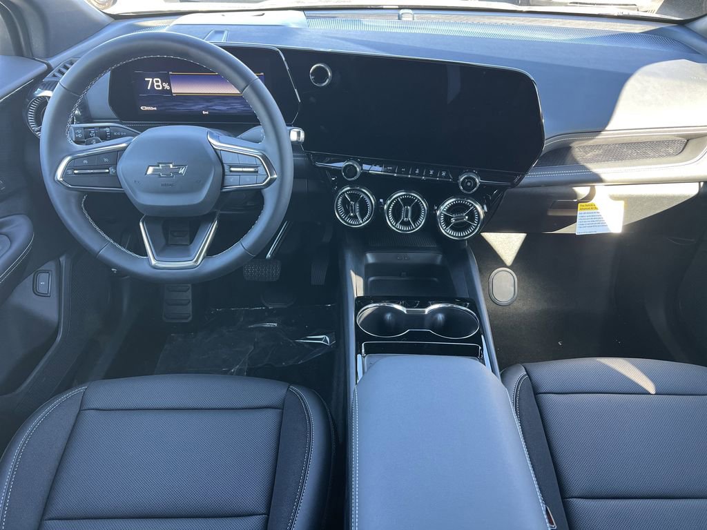 New 2026 Chevrolet Blazer EV LT image 2