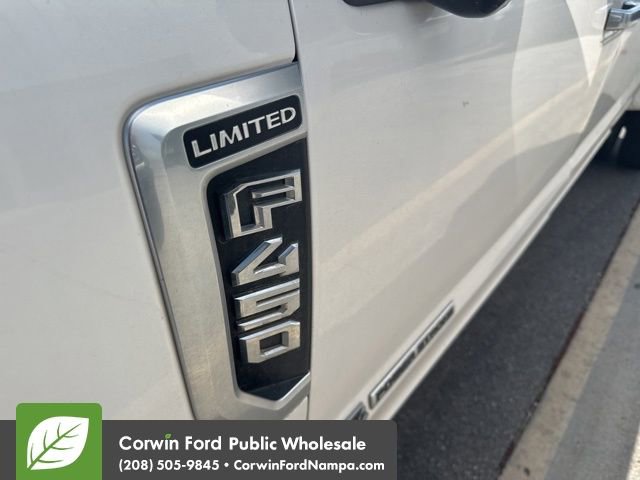 Used 2019 Ford F450 Limited AWD/4WD image 5