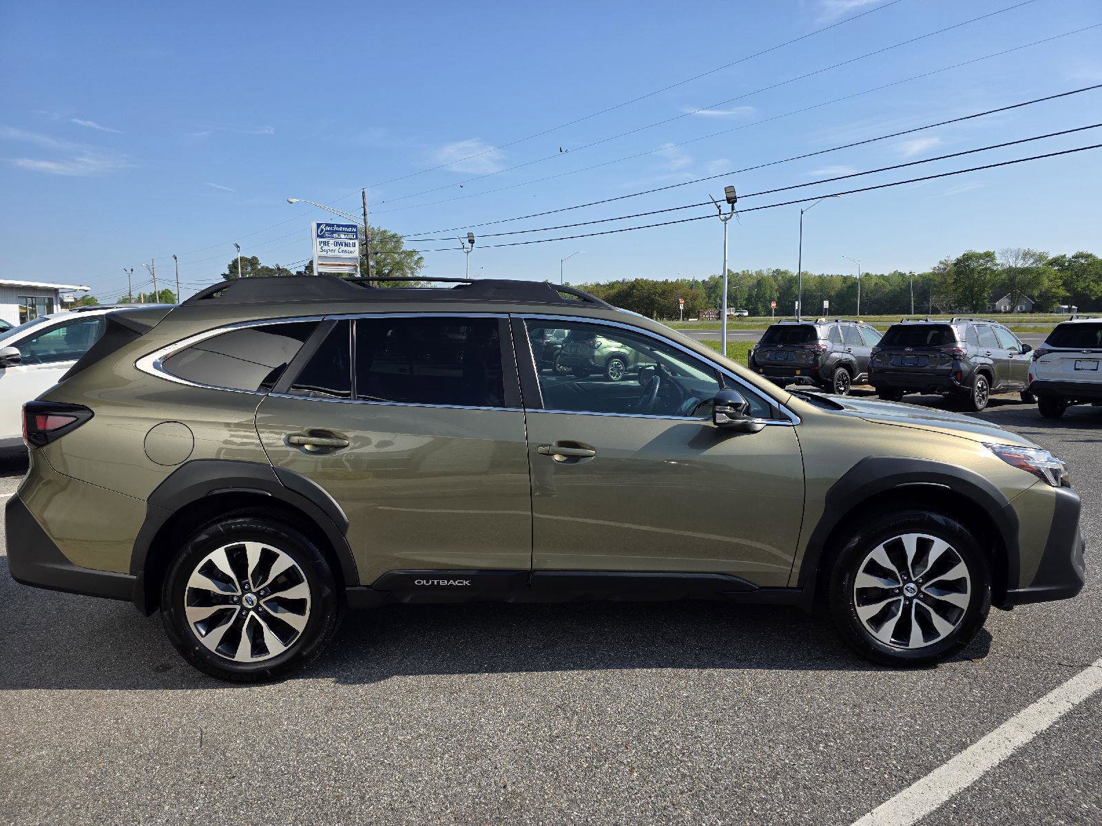 Certified 2024 Subaru Outback Limited XT AWD/4WD image 4