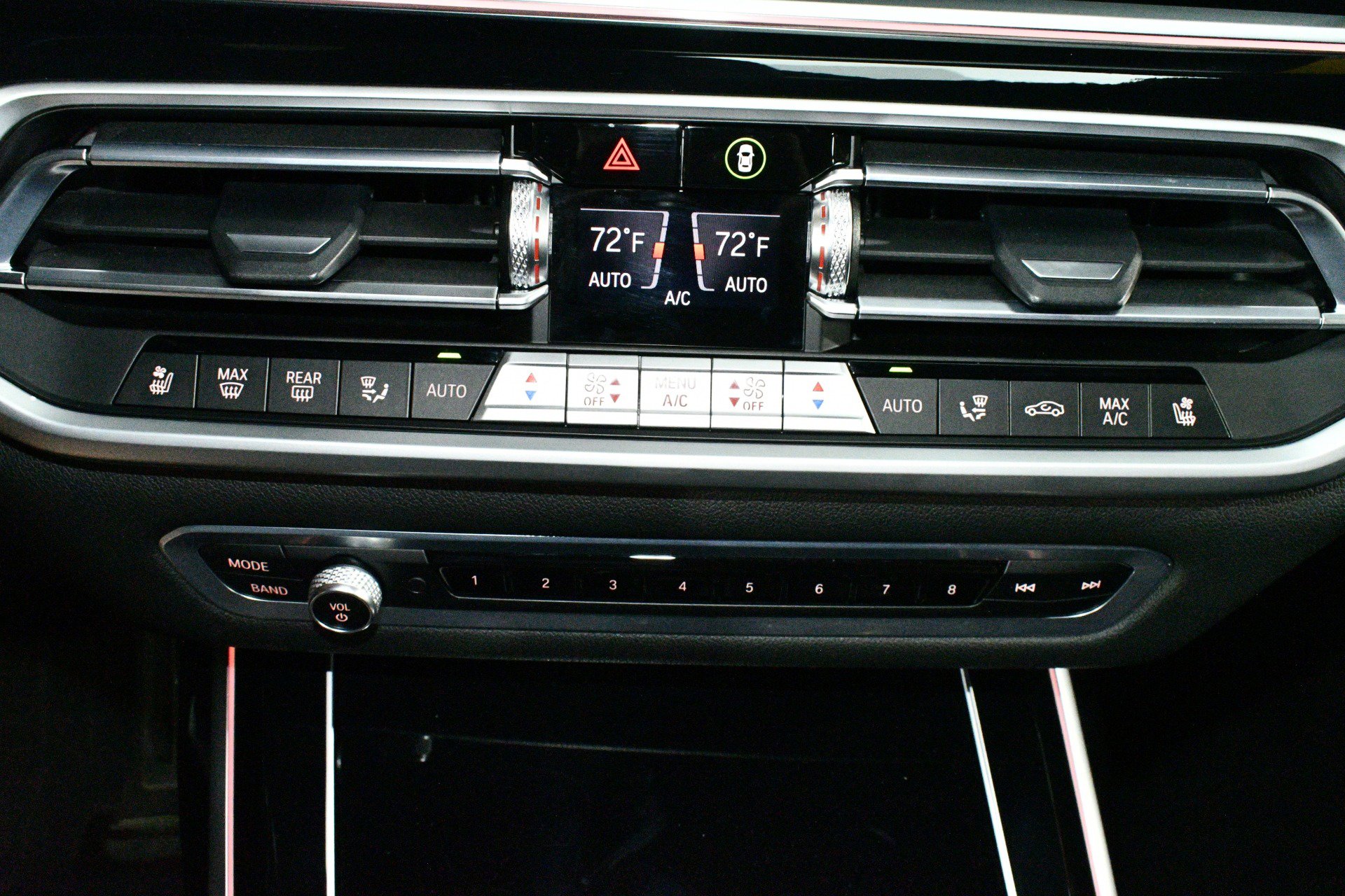 Used 2022 BMW X7 M50i w/ Luxury Seating Package image 36